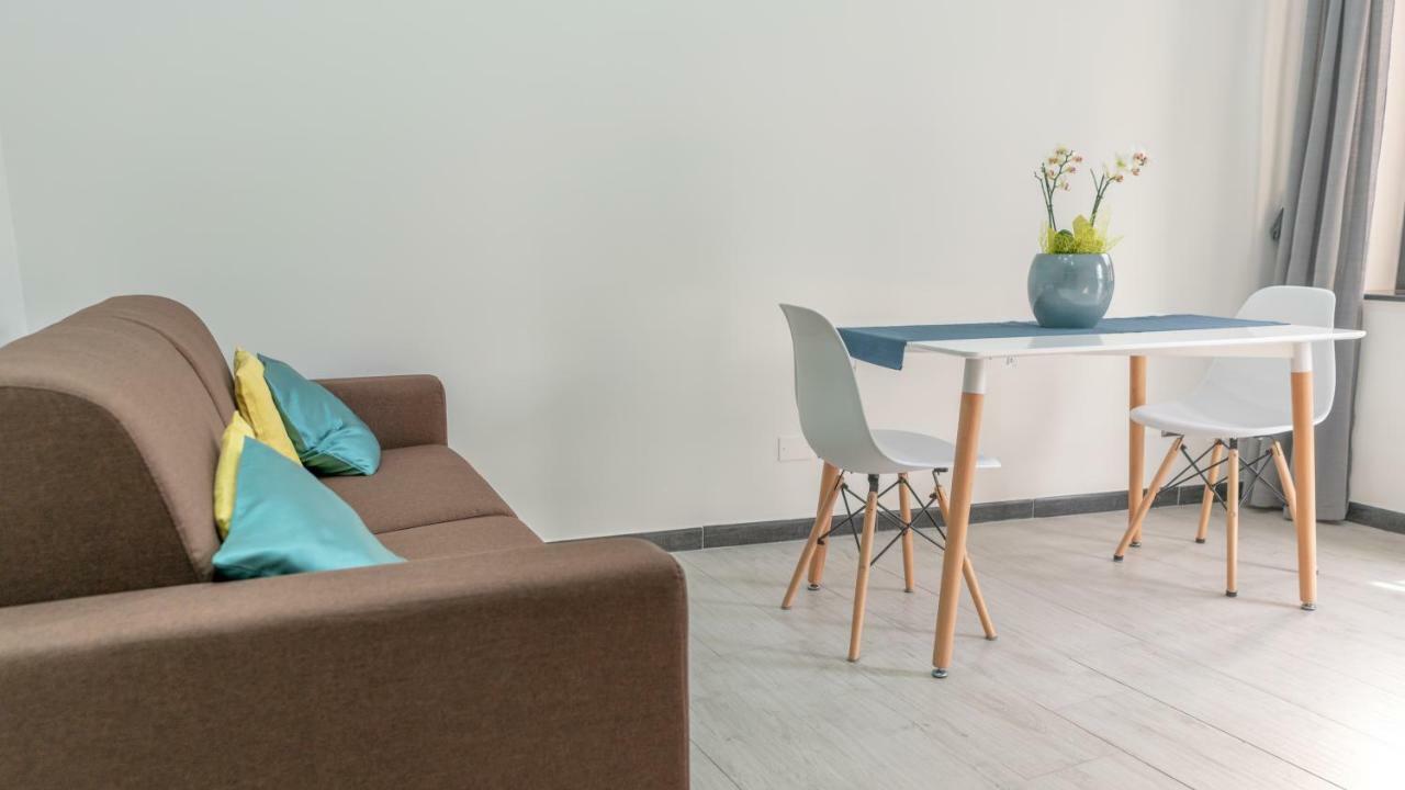 Marranzanu Rooms Санта Тереза ди Рива Екстериор снимка
