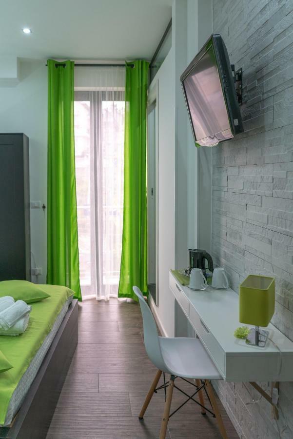 Marranzanu Rooms Санта Тереза ди Рива Екстериор снимка