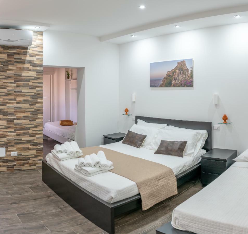 Marranzanu Rooms Санта Тереза ди Рива Екстериор снимка